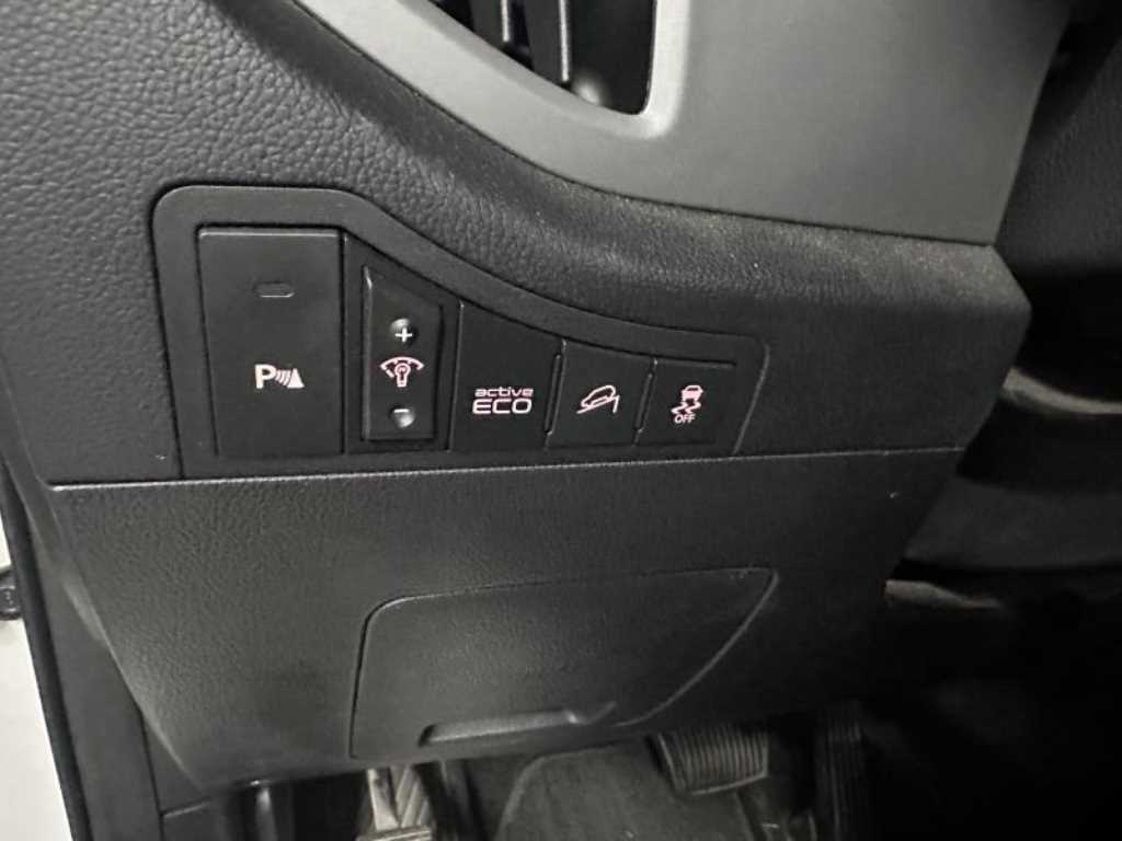 KIA Sportage - Vista 6