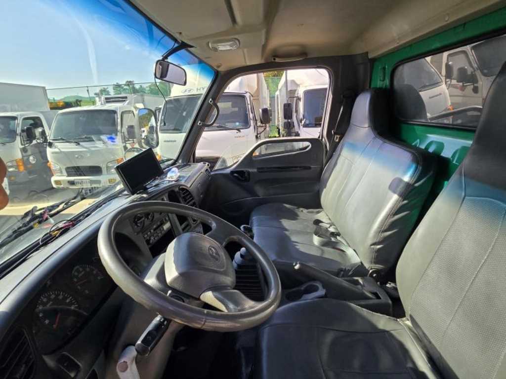 medium and large cargo truck 2010 Blanco - Importación desde Corea - HF Imports Iquique - Foto 14