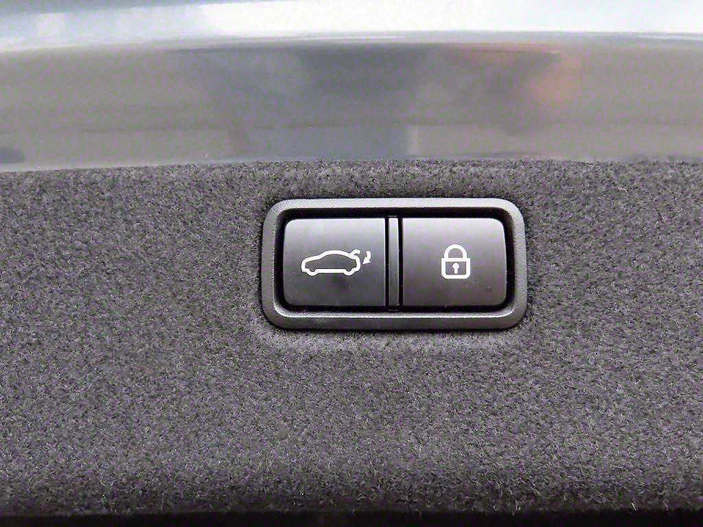 Genesis G80 2018 Gris - Importación desde Corea - HF Imports Iquique - Foto 17