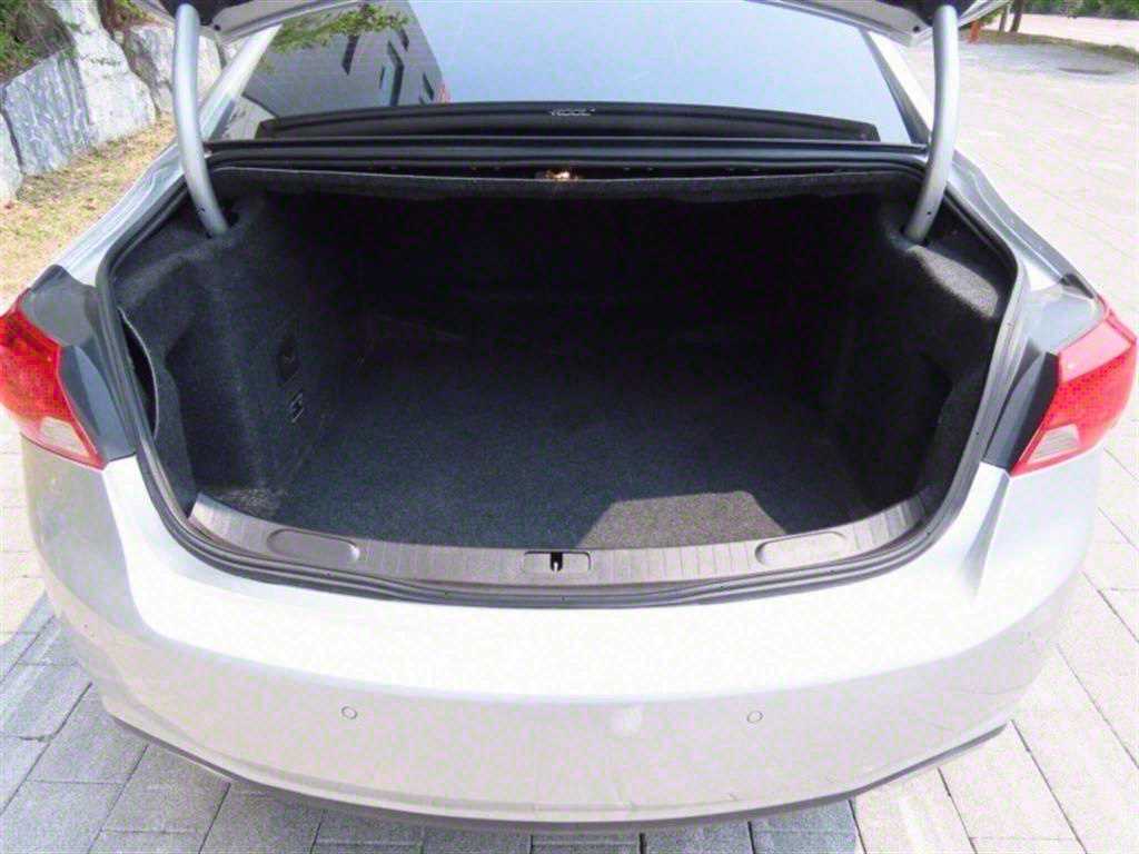 Chevrolet Impala 2016 Plateado - Importación desde Corea - HF Imports Iquique - Foto 18