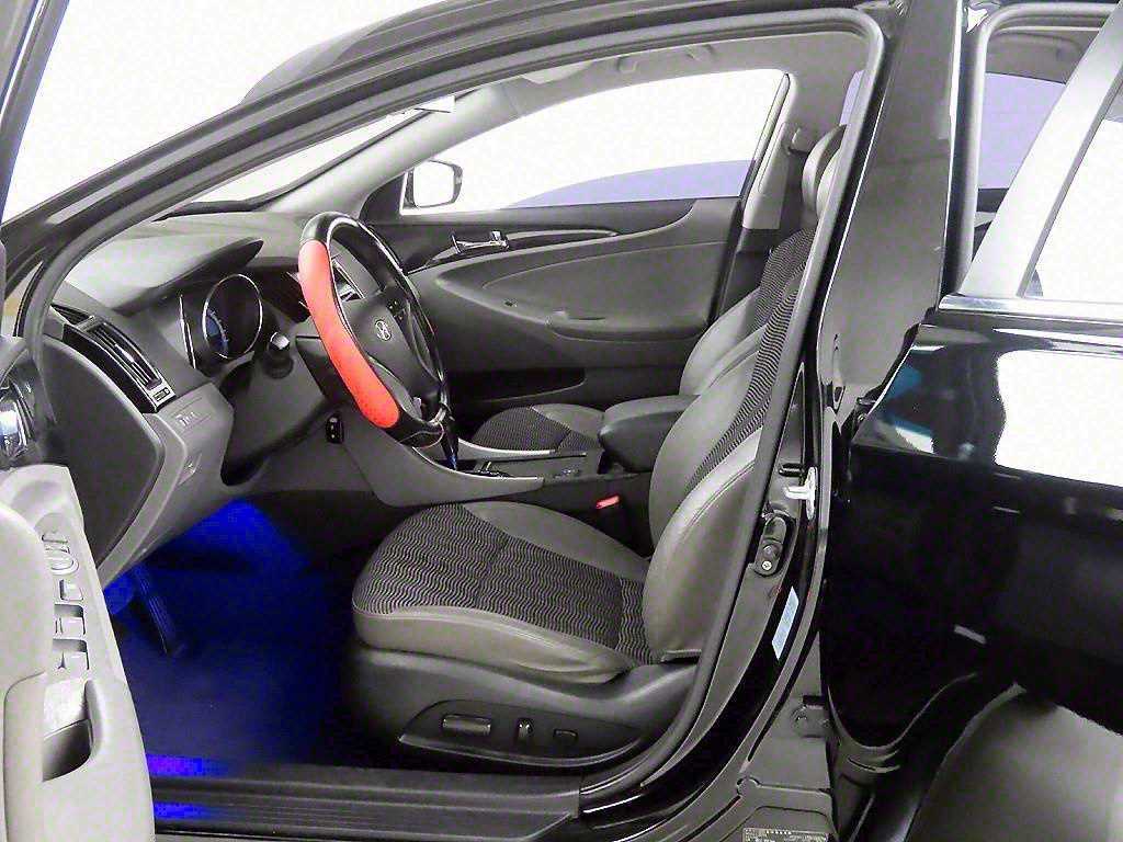 HYUNDAI Sonata 2010 Negro - Importación desde Corea - HF Imports Iquique - Foto 13