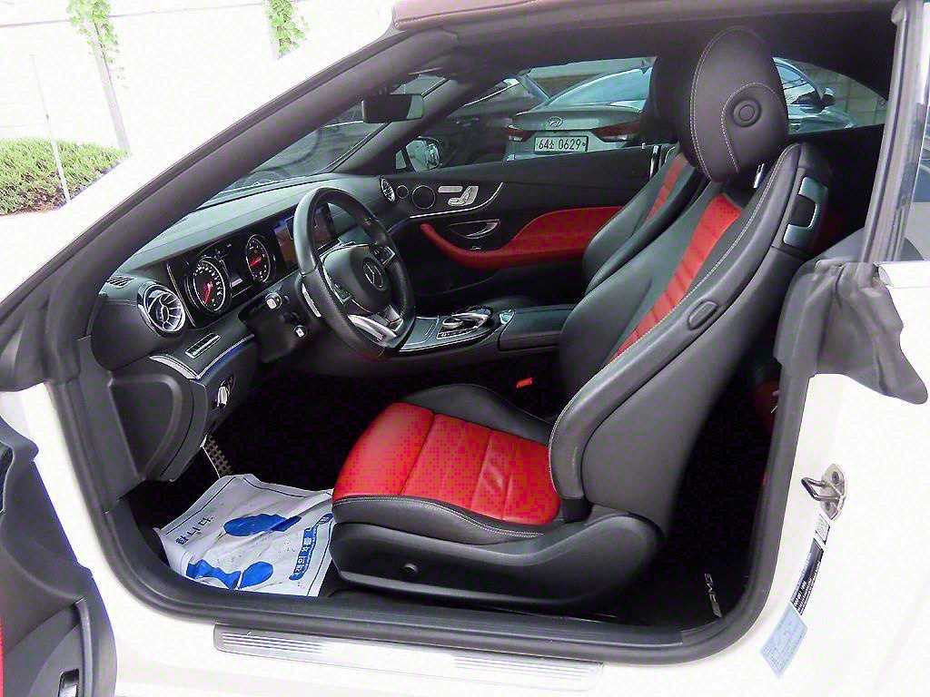 Mercedes Benz E class - Vista 9