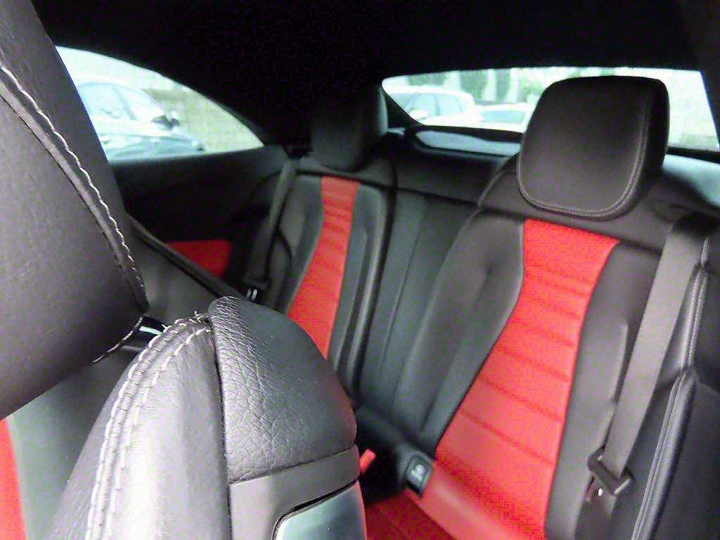 Mercedes Benz E class - Vista 10