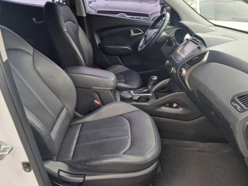 HYUNDAI Tucson 2015 Blanco - Importación desde Corea - HF Imports Iquique - Foto 16