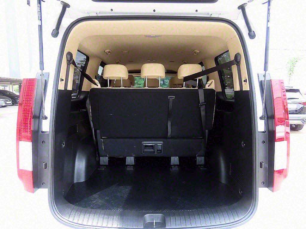 HYUNDAI Staria 2023 Blanco - Importación desde Corea - HF Imports Iquique - Foto 18