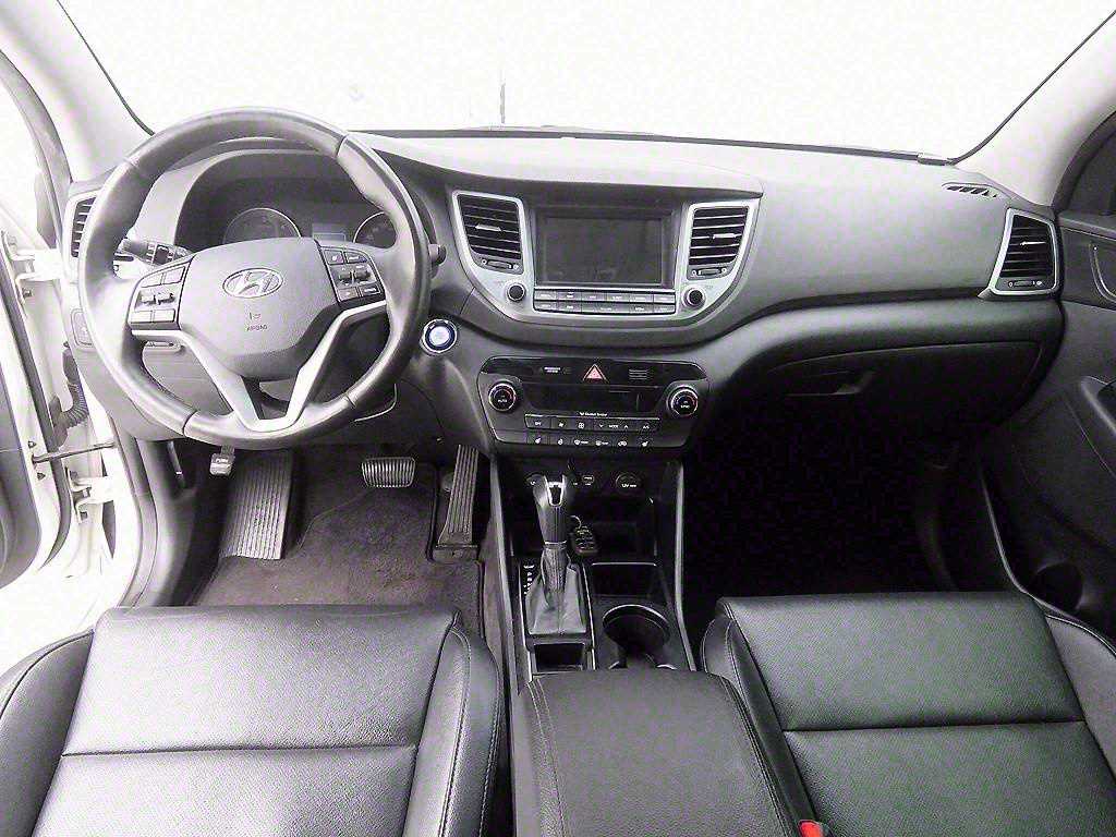 HYUNDAI Tucson - Vista 8