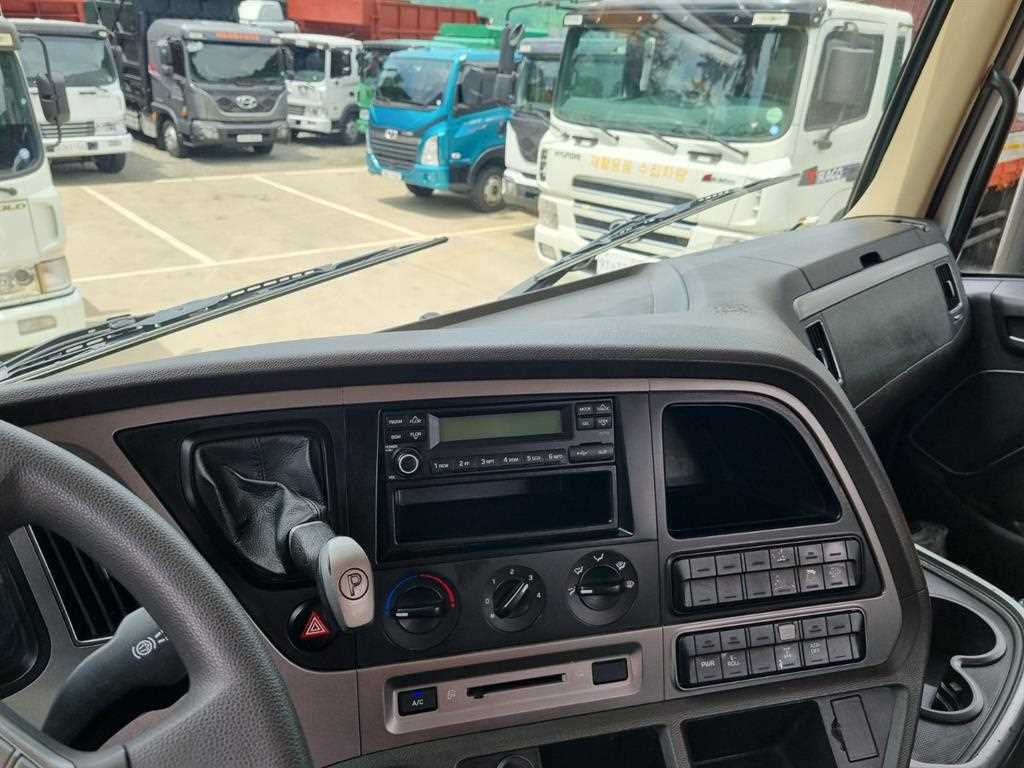 medium and large cargo Rory 2016 Blanco - Importación desde Corea - HF Imports Iquique - Foto 19