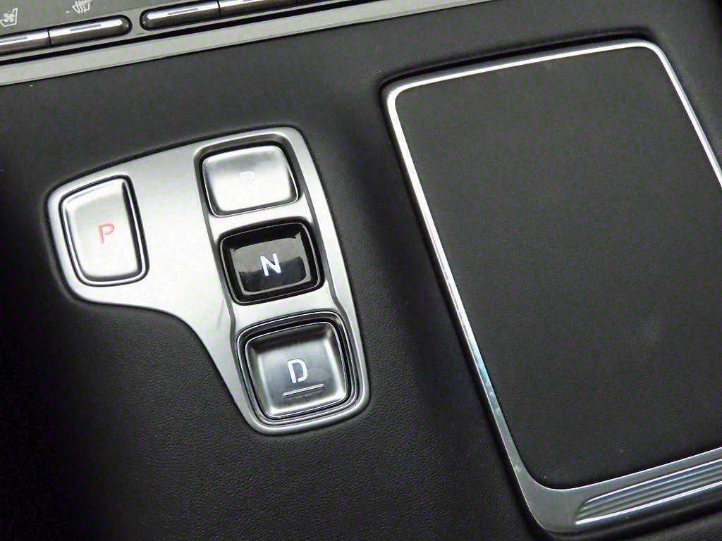 HYUNDAI Grandeur - Vista 10