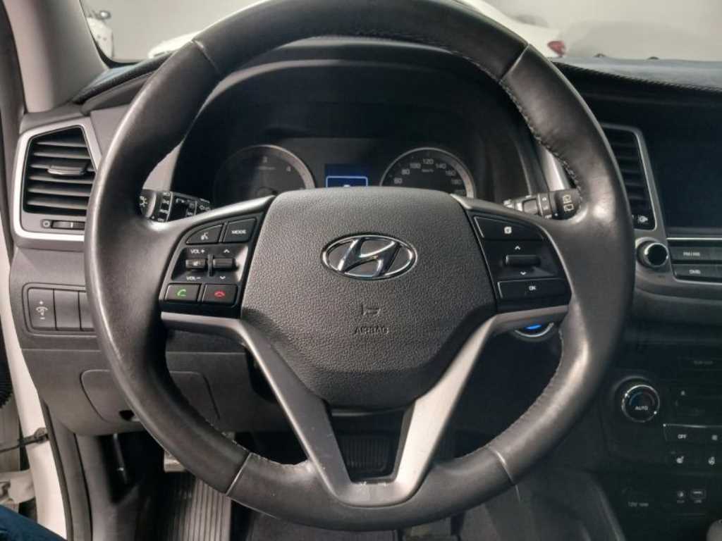 HYUNDAI Tucson - Vista 11