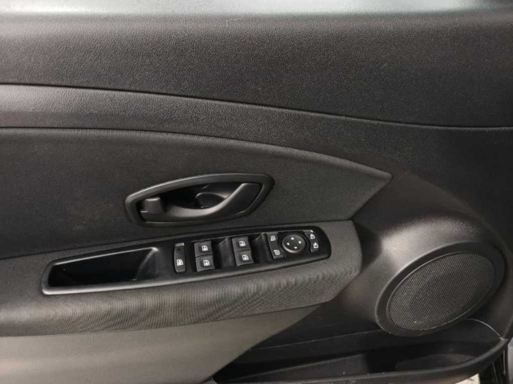 SAMSUNG SM3 - Vista 9