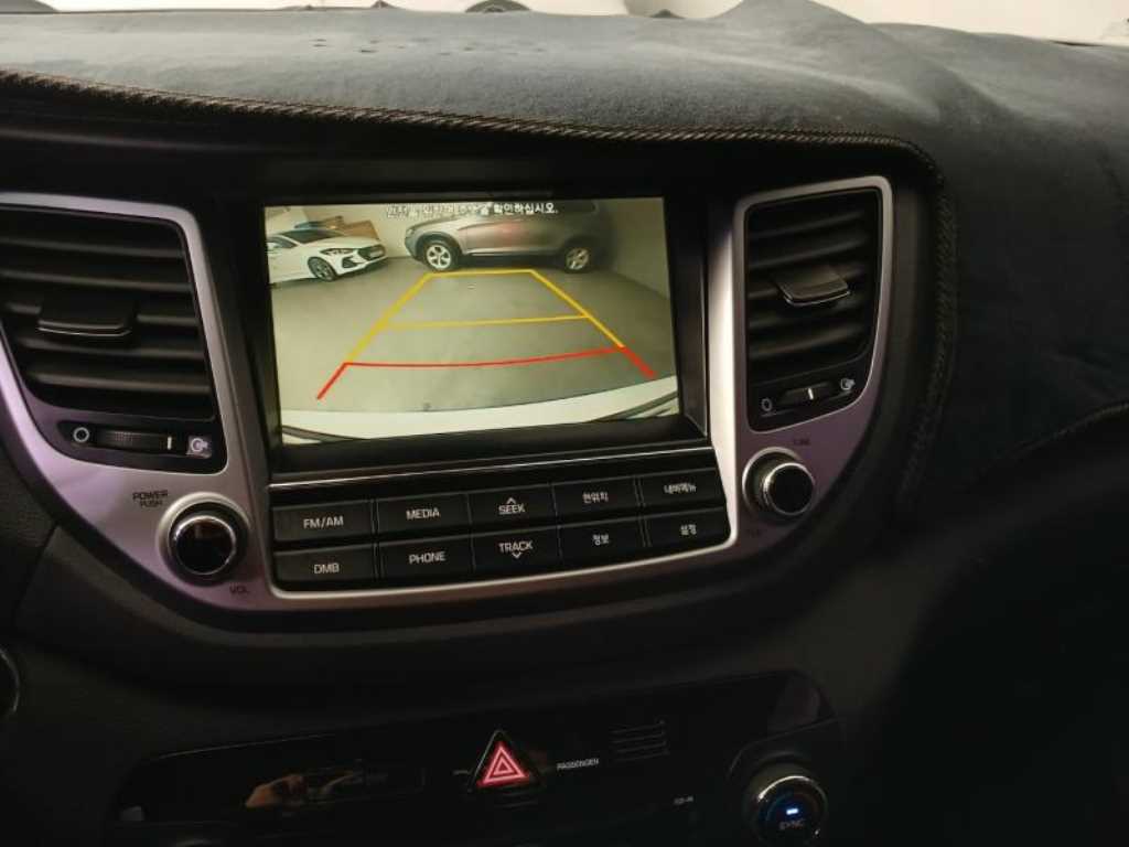 HYUNDAI Tucson - Vista 7