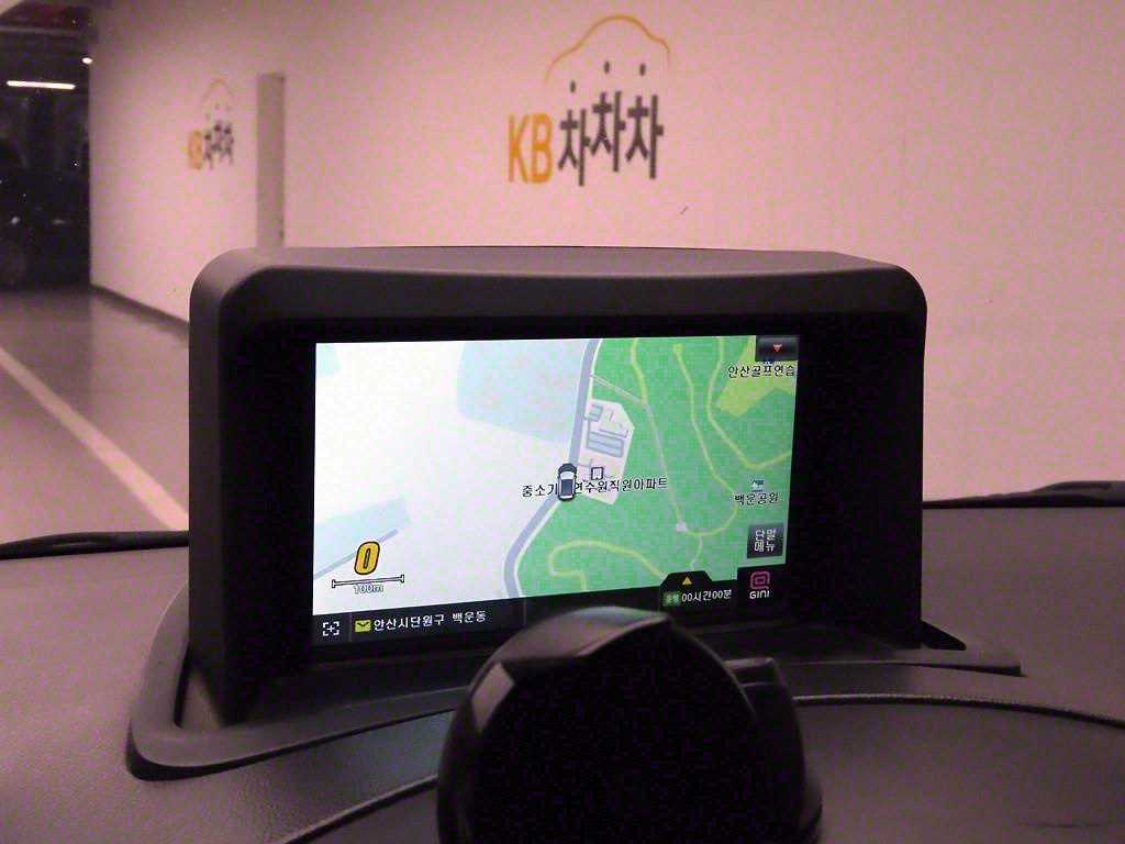 HYUNDAI Starex - Vista 8