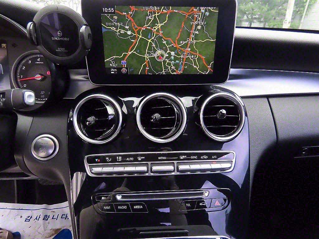 Mercedes Benz C Class 2016 Plateado - Importación desde Corea - HF Imports Iquique - Foto 14