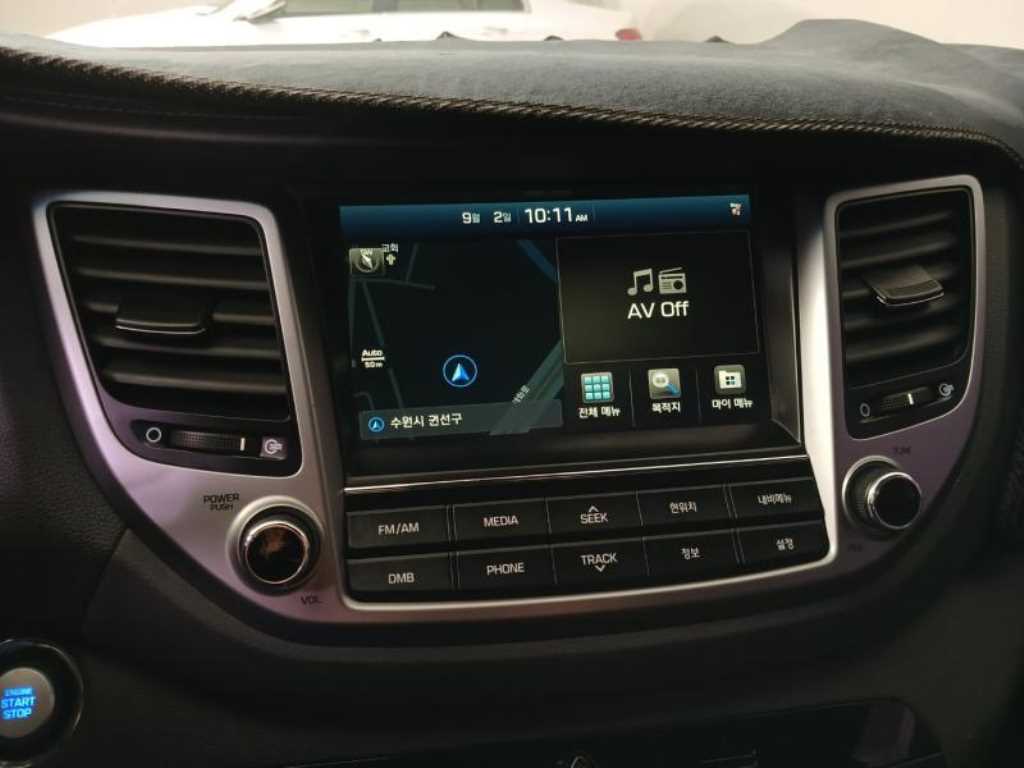 HYUNDAI Tucson - Vista 10