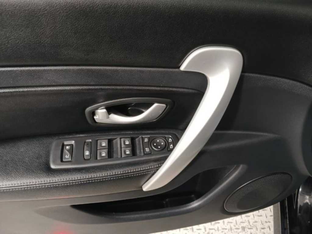 SAMSUNG SM5 - Vista 12