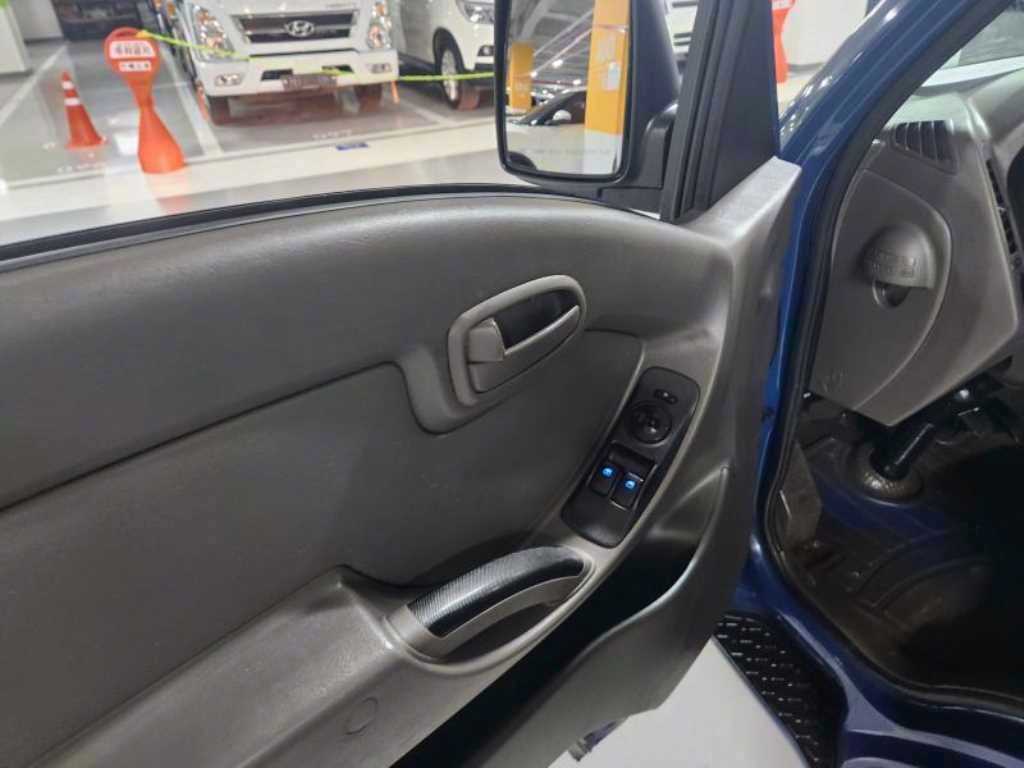 Small Truck Freezer Box(High Deck) 2020 Blanco - Importación desde Corea - HF Imports Iquique - Foto 13