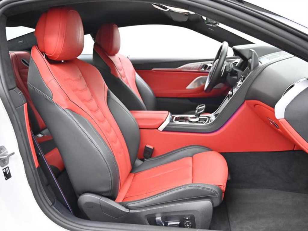 BMW 8 Series - Vista 7