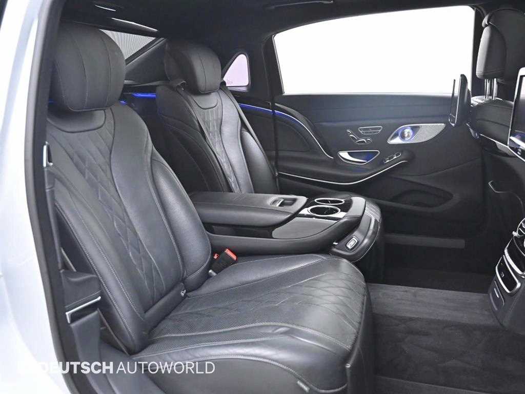 Mercedes Benz S Class - Vista 12