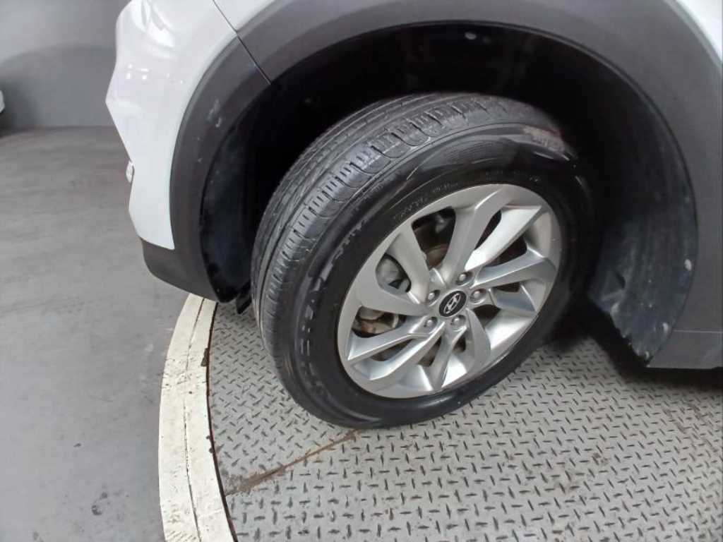 HYUNDAI Tucson 2016 Blanco - Importación desde Corea - HF Imports Iquique - Foto 19