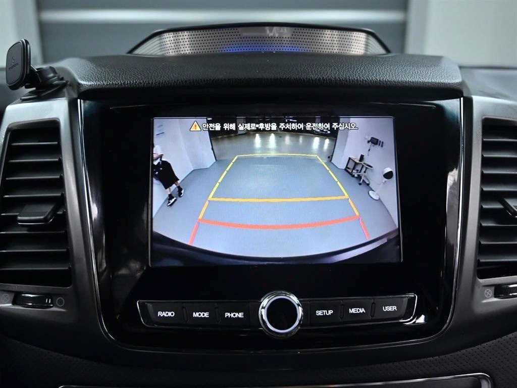 Ssangyong Rexton 2022 Gris - Importación desde Corea - HF Imports Iquique - Foto 15