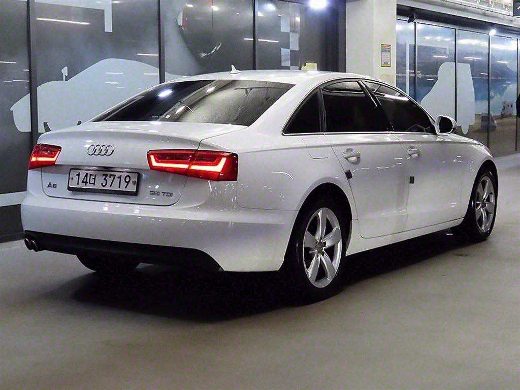 Audi A6 - Vista 4
