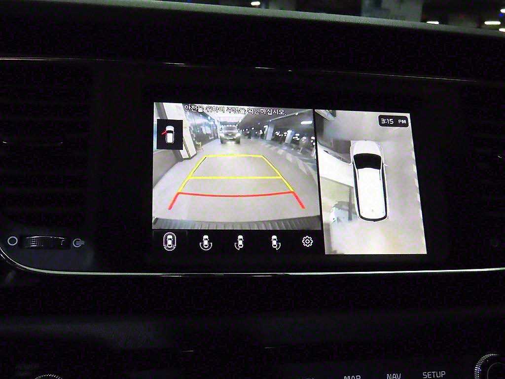 KIA Carnival - Vista 11