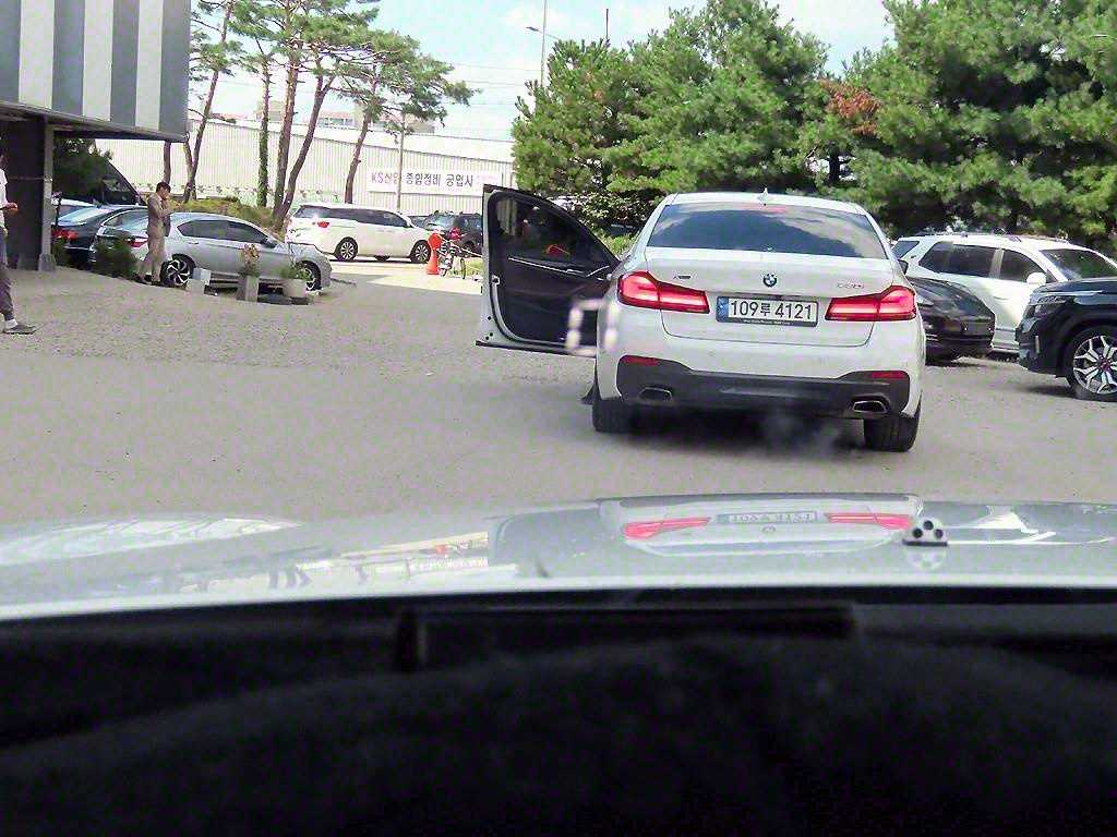 KIA Opirus - Vista 10