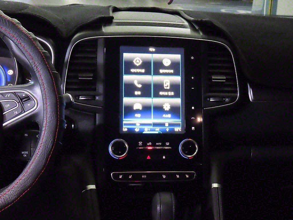 SAMSUNG QM6 - Vista 10