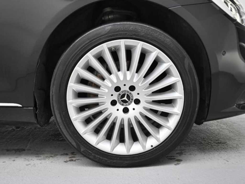 Mercedes Benz S Class - Vista 6