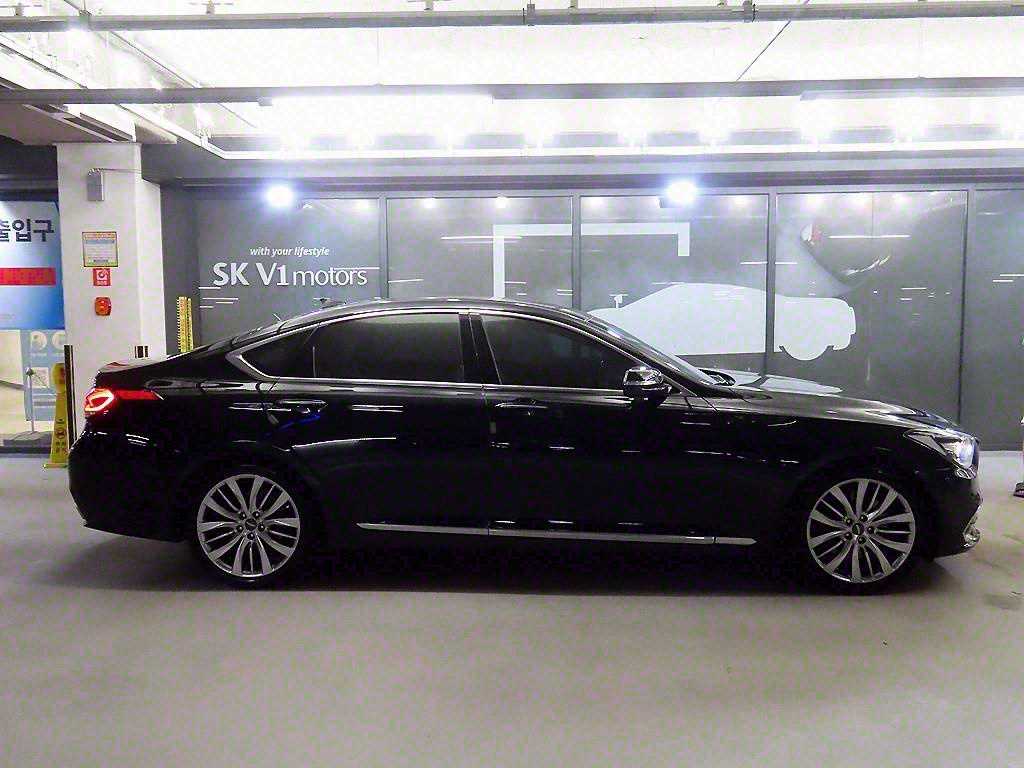 Genesis G80 - Vista 4