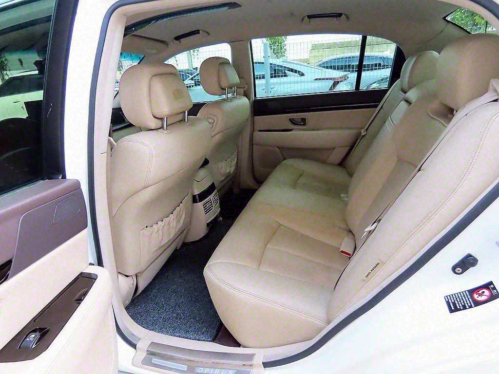 KIA Opirus - Vista 6