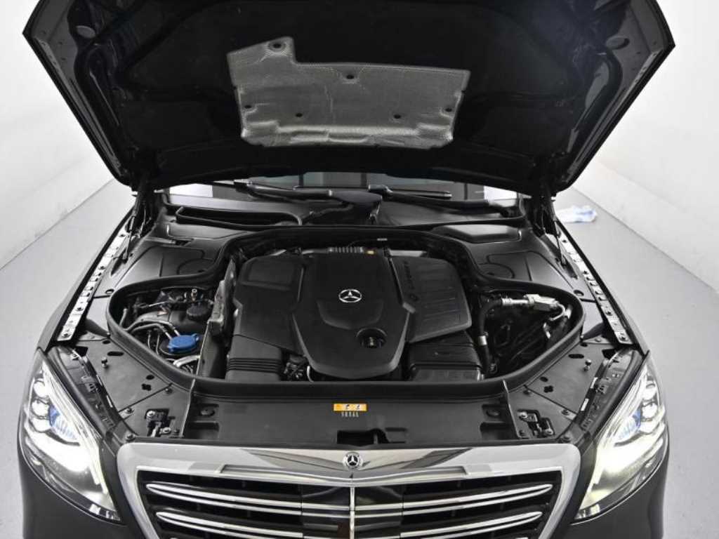 Mercedes Benz S Class - Vista 7