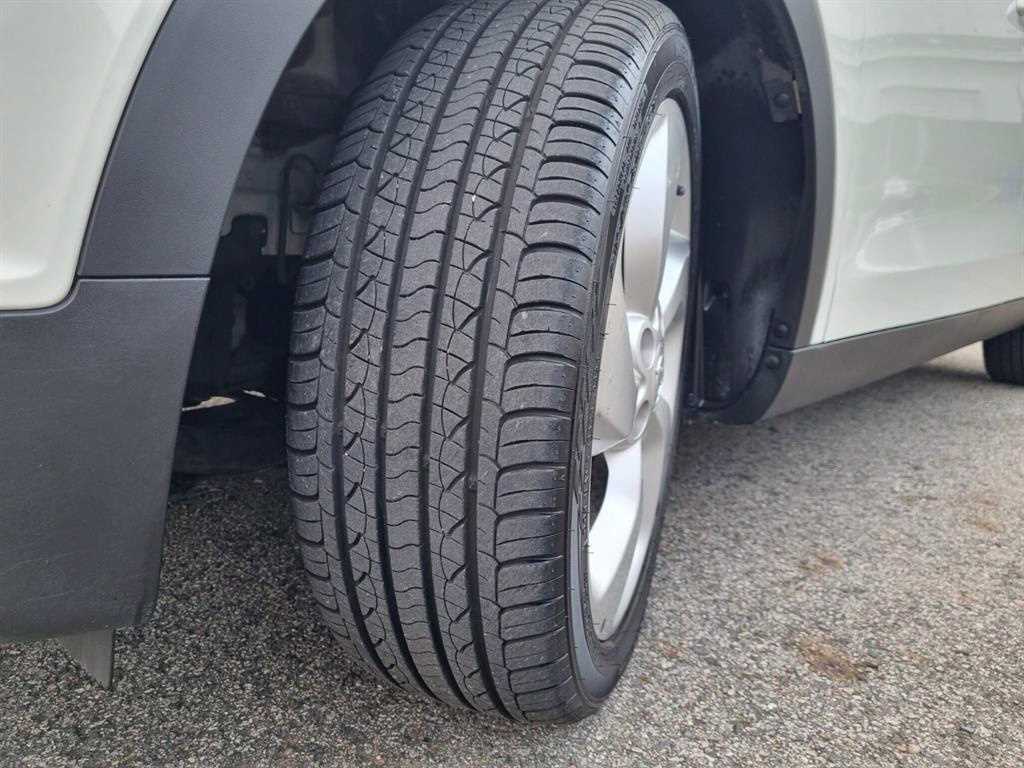 Ssangyong Tivoli 2015 Blanco - Importación desde Corea - HF Imports Iquique - Foto 20