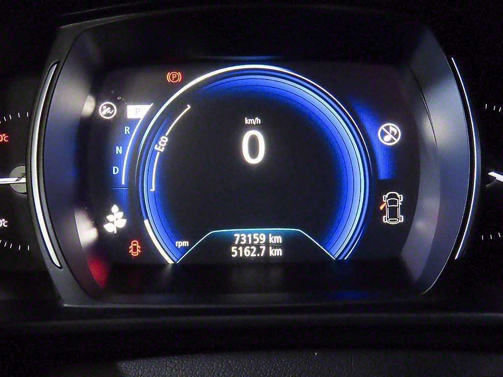 SAMSUNG QM6 - Vista 8