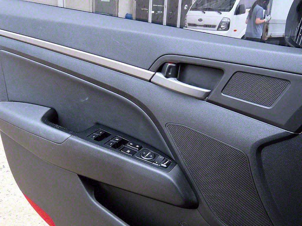 HYUNDAI Avante - Vista 11