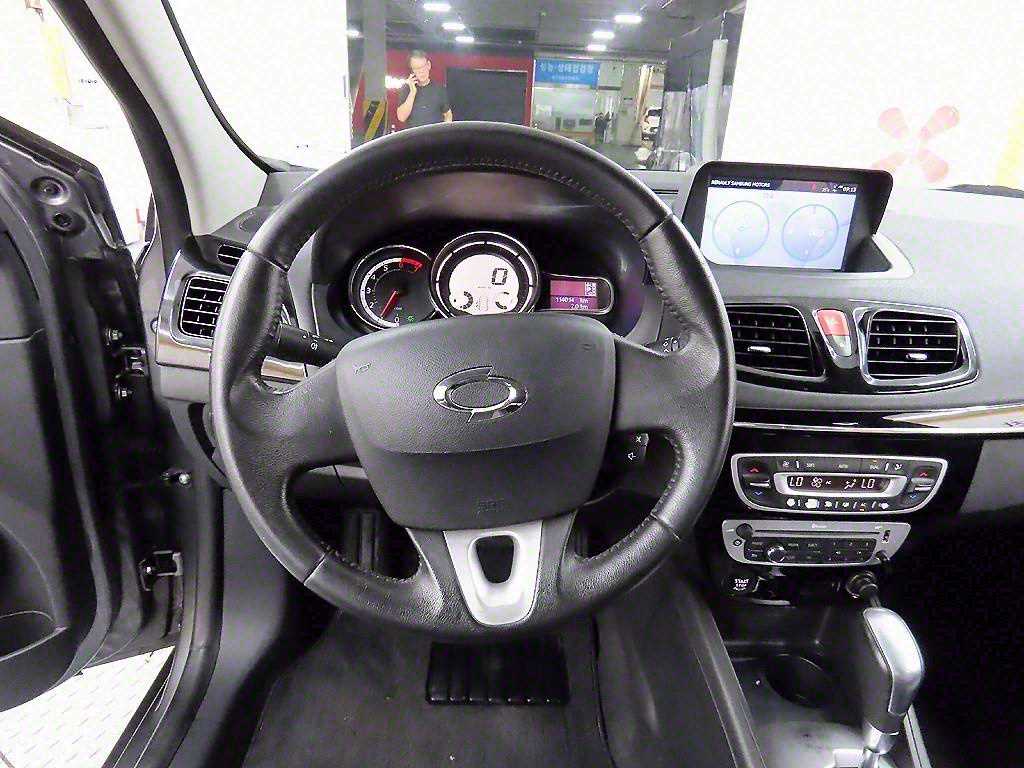 SAMSUNG SM3 - Vista 9