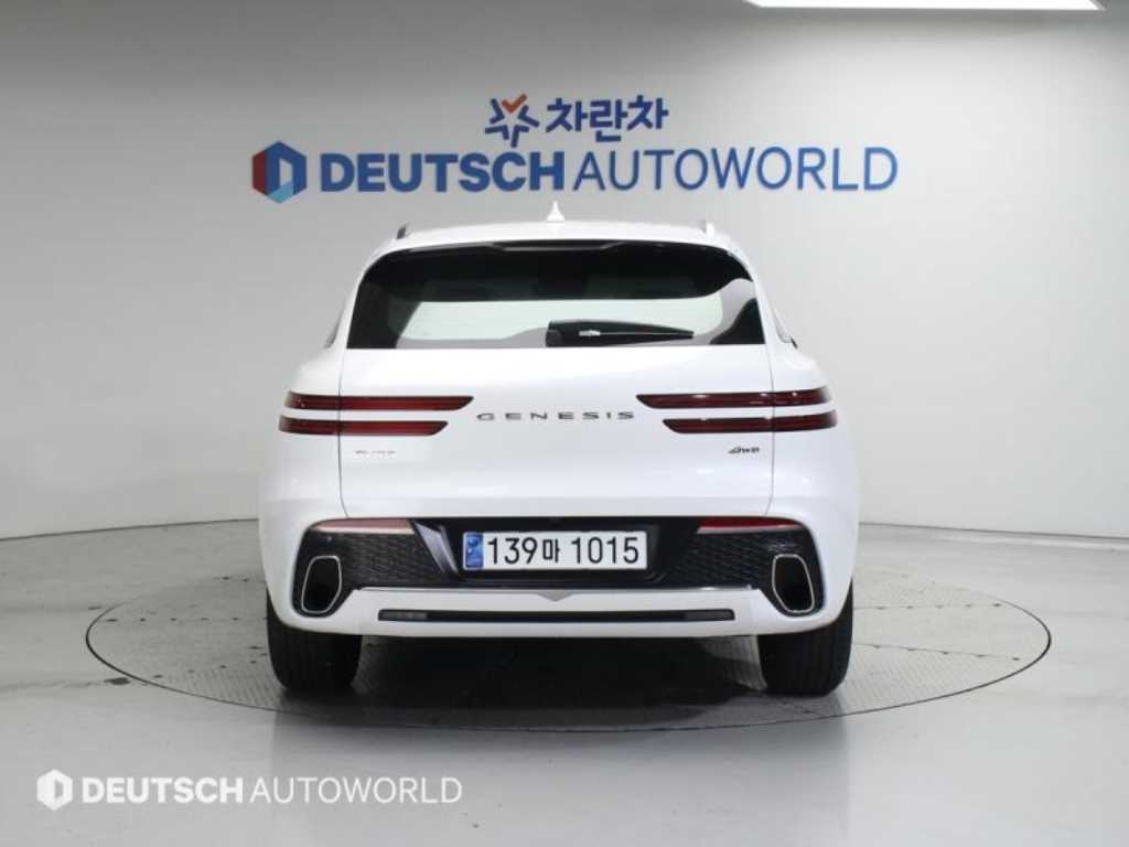 Genesis GV70 - Vista 4
