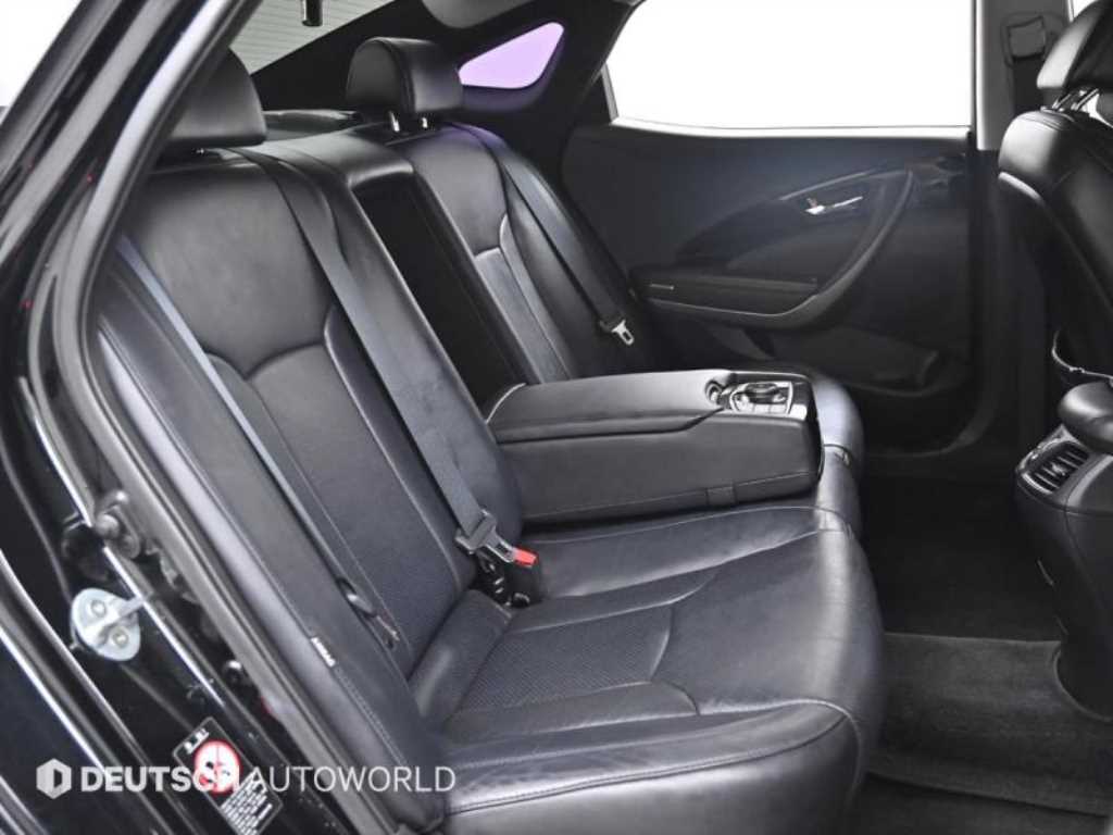 HYUNDAI Grandeur - Vista 12