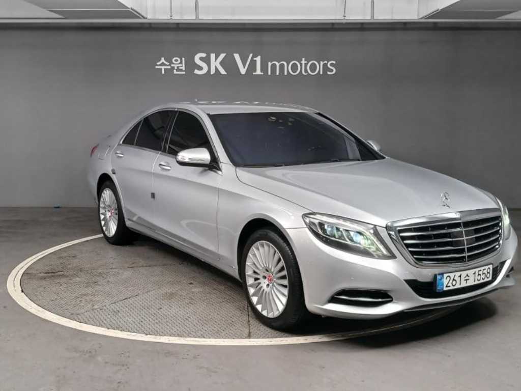 Mercedes Benz S Class - Vista 5