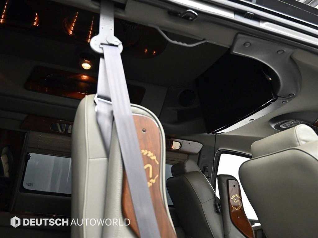 Chevrolet Express van 2010 Plateado - Importación desde Corea - HF Imports Iquique - Foto 19