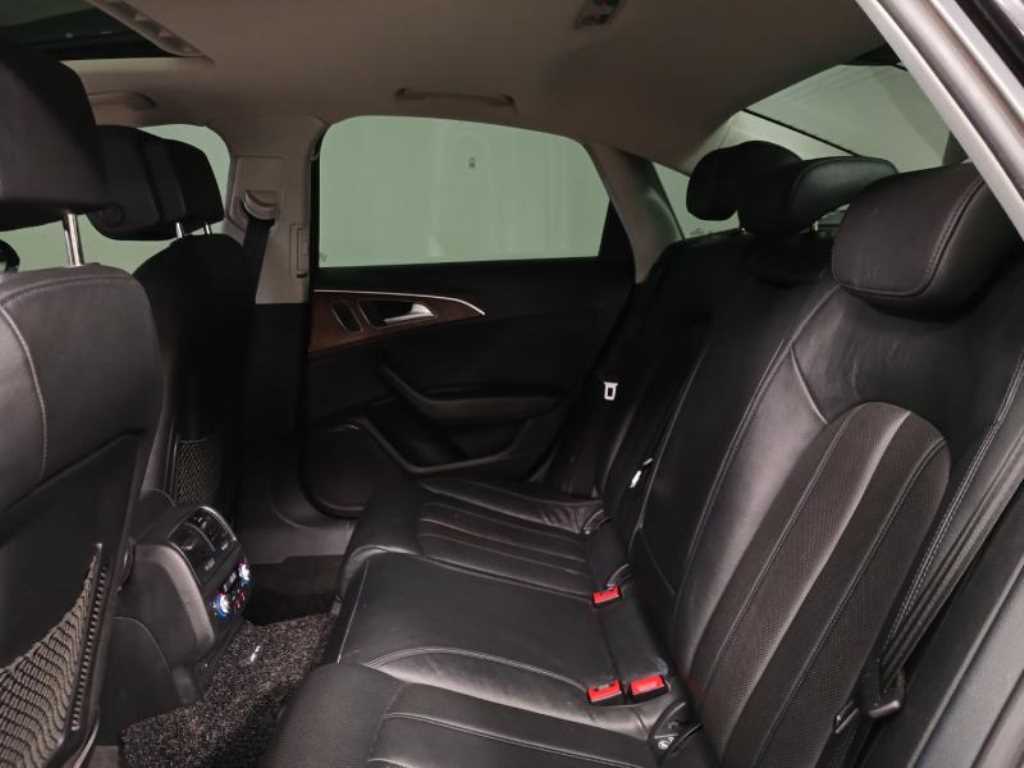 Audi A6 - Vista 7