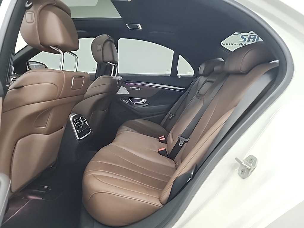 Mercedes Benz S Class - Vista 12