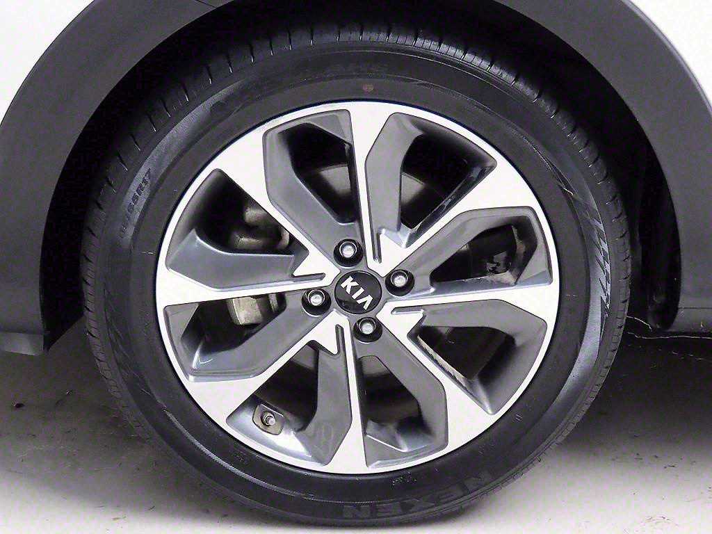 KIA Stonic 2018 Blanco - Importación desde Corea - HF Imports Iquique - Foto 20