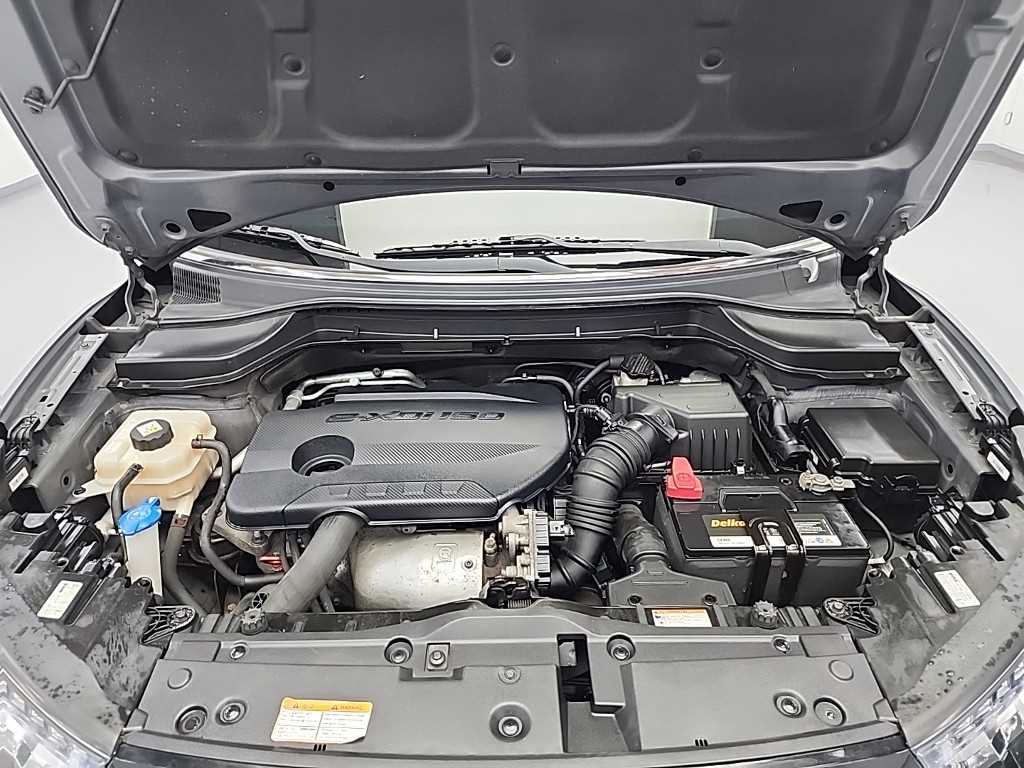 Ssangyong Tivoli - Vista 5