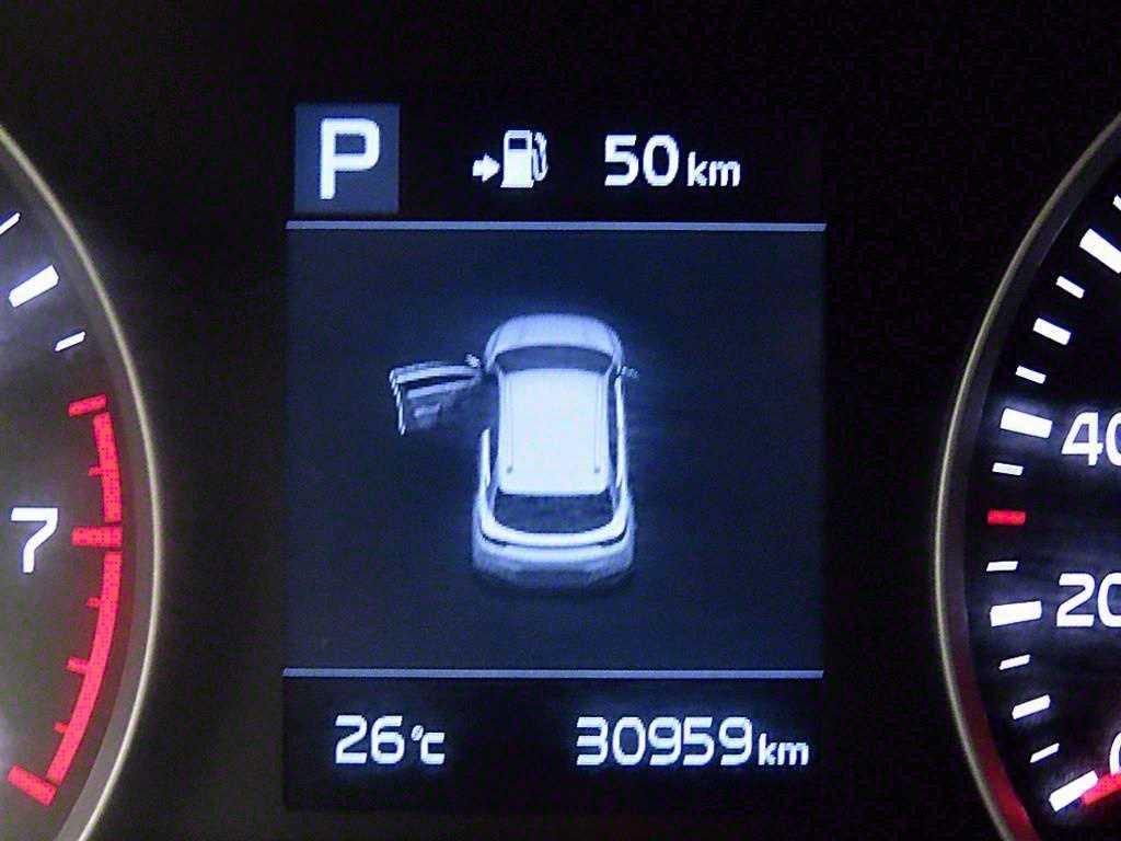 KIA Stonic 2018 Blanco - Importación desde Corea - HF Imports Iquique - Foto 18