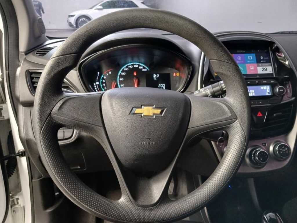 Chevrolet Spark - Vista 11