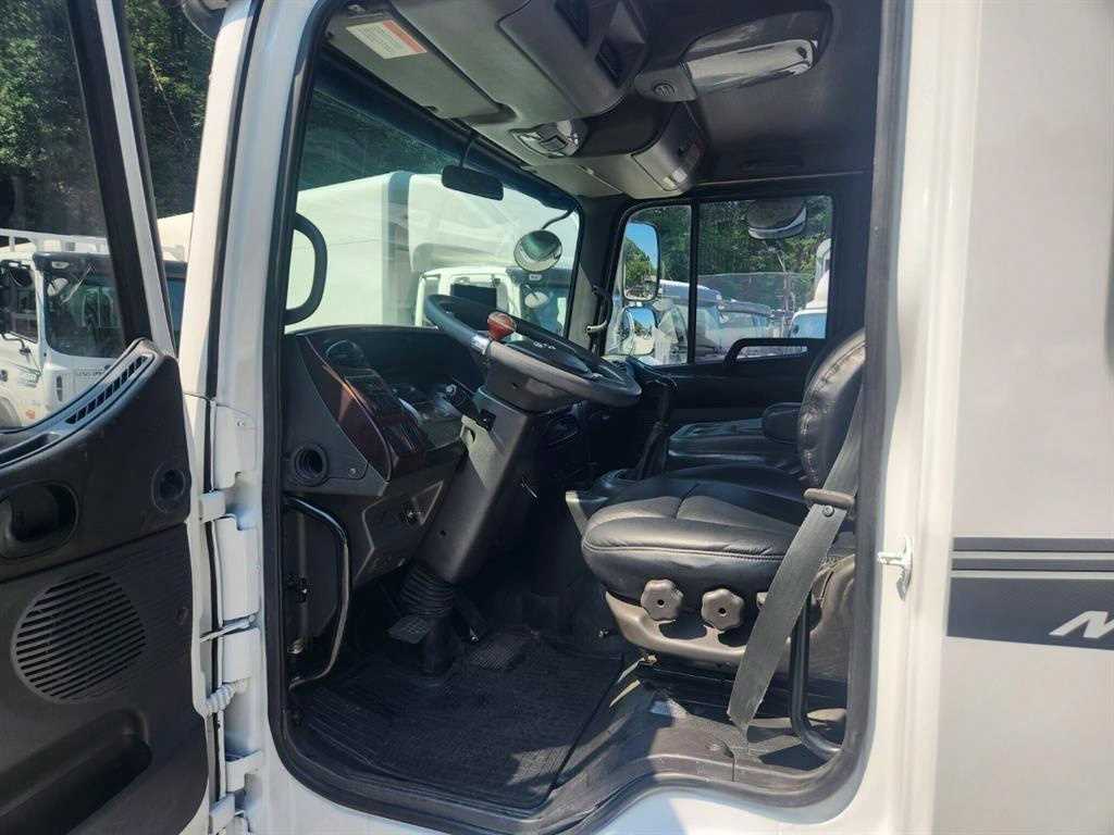 medium and large cargo Cargo - Vista 6