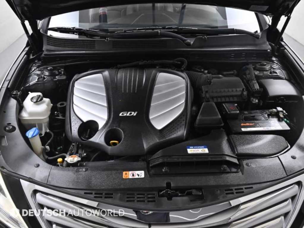 HYUNDAI Grandeur - Vista 6