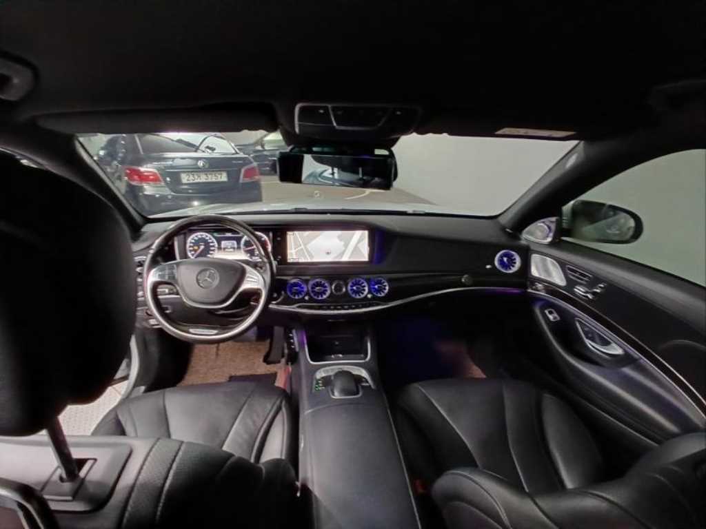 Mercedes Benz S Class - Vista 6