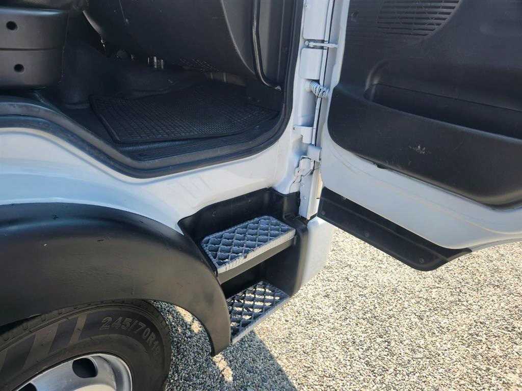 medium and large cargo Cargo 2013 Blanco - Importación desde Corea - HF Imports Iquique - Foto 19